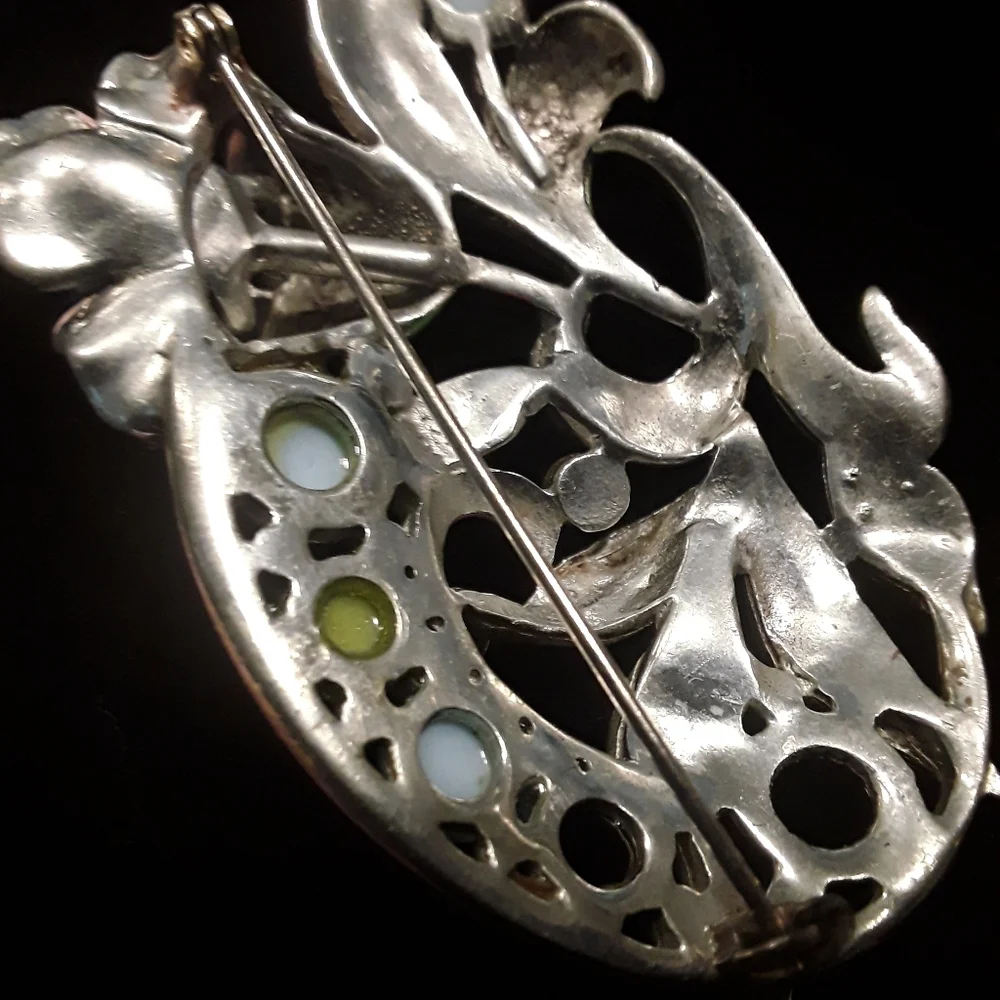 3/$10 Floral Enamel Brooch with Green and Pink Accents "As Is" - Picture 4 of 4